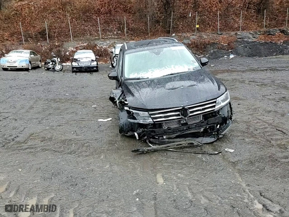 2021 Volkswagen Tiguan SE with VIN 3VV2B7AX5MM002564, listed as a Copart auction lot 81815144 with 0 mi miles and Non Repairable. Bid and sale history available at carsss.com. Image 12.