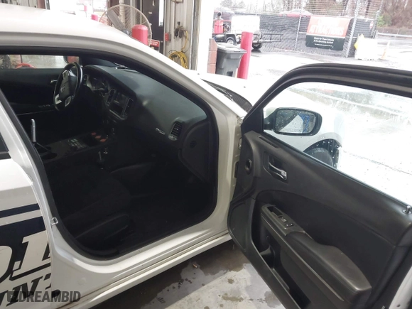 2014 Dodge Charger Police with VIN 2C3CDXAG6EH121287, listed as a IAAI auction lot 41728835 with 116,253 mi miles. Bid and sale history available at carsss.com. Image 5.