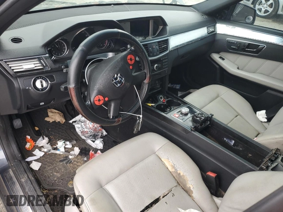 2010 Mercedes-Benz E 350 Luxury z VIN WDDHF5GB0AA078706, wystawiony jako Copart lot #49172915 z przebiegiem 208 869 mil mil oraz Szkoda całkowita • Salvage title. Historia ofert i sprzedaży dostępna na DreamBid. Obrazek 8.