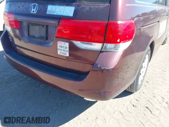 2008 Honda Odyssey LX with VIN 5FNRL382X8B038788, listed as a IAAI auction lot 41816070 with 122,687 mi miles. Bid and sale history available at carsss.com. Image 14.