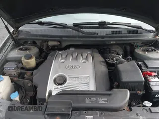 2003 Kia Sedona LX with VIN KNDUP131636378834, listed as a IAAI auction lot 42016556 with 88,751 mi miles and . Bid and sale history available at DreamBid. Image 10.