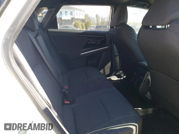 2023 Subaru Solterra Premium с VIN JTMABABA3PA022914, выставлен на аукционе Copart как лот 46763344 с пробегом 851 миль миль и . История ставок и продаж доступна на DreamBid. Изображение 10.
