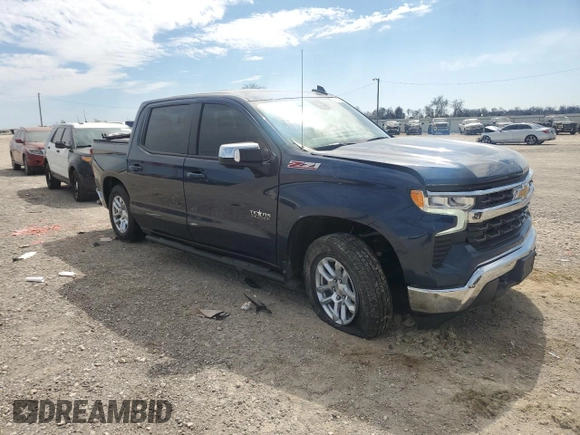 2022 Chevrolet Silverado 1500 LT with VIN 2GCUDDED5N1505777, listed as a Copart auction lot 46727945 with 28,917 mi miles and Salvage Title. Bid and sale history available at DreamBid. Image 4.