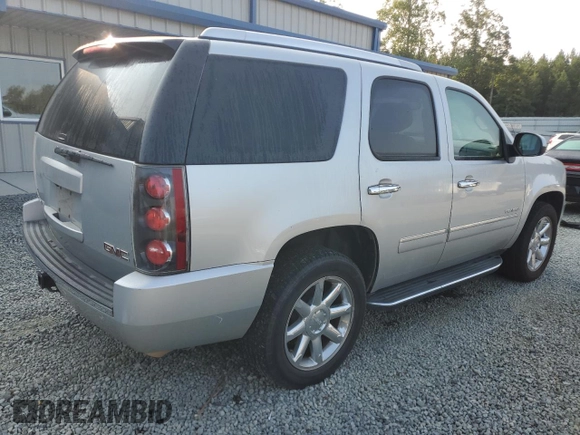 2012 GMC Yukon Denali with VIN 1GKS2EEFXCR290300, listed as a Copart auction lot 70324274 with 186,500 mi miles and Clean Title. Bid and sale history available at carsss.com. Image 3.