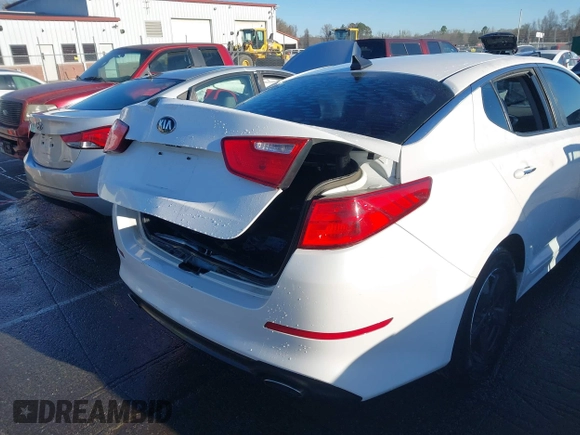 2015 Kia Optima LX with VIN 5XXGM4A72FG376907, listed as a IAAI auction lot 41823625 with 156,281 mi miles. Bid and sale history available at carsss.com. Image 6.