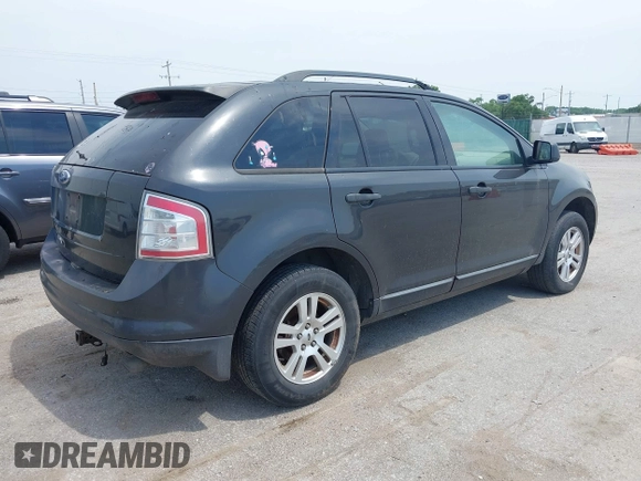 2007 Ford Edge SE z VIN 2FMDK36C07BB61824, wystawiony jako IAAI lot #42467971 z przebiegiem 222 348 mil mil oraz . Historia ofert i sprzedaży dostępna na DreamBid. Obrazek 4.