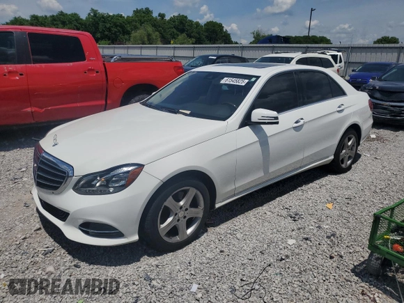 2014 Mercedes-Benz E 350 Luxury with VIN WDDHF8JB8EA776092, listed as a Copart auction lot 61545825 with 92,996 mi miles and Salvage title. Bid and sale history available at DreamBid. Image 1.