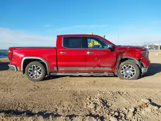 2022 GMC Sierra 1500 SLT with VIN 3GTUUDED0NG596030, listed as a IAAI auction lot 41406882 with 32,892 mi miles. Bid and sale history available at carsss.com. Image 13.
