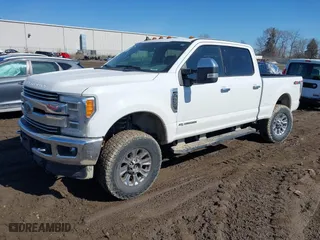 2019 Ford Super Duty F-250 SRW XL with VIN 1FT7W2BT8KEC85181, listed as a IAAI auction lot 41744429 with 165,247 mi miles. Bid and sale history available at carsss.com. Image 17.