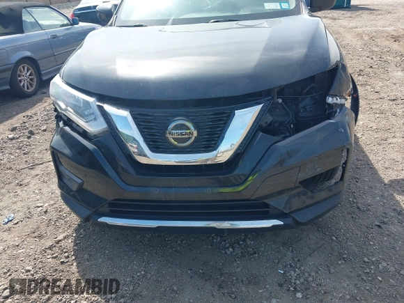 2018 Nissan Rogue SV with VIN JN8AT2MV5JW314808, listed as a IAAI auction lot 42053144 with 78,051 mi miles and . Bid and sale history available at carsss.com. Image 6.