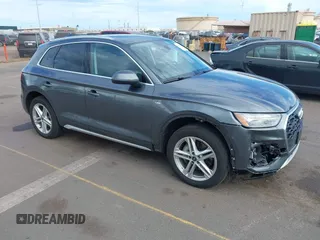 2024 Audi Q5 S line Premium with VIN WA1G2AFY0R2063378, listed as a IAAI auction lot 42043407 with 6,159 mi miles and . Bid and sale history available at DreamBid. Image 1.