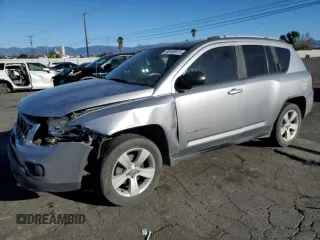 2017 Jeep Compass Sport with VIN 1C4NJCBAXHD155878, listed as a Copart auction lot 88160915 with 94,342 mi miles and Salvage Title. Bid and sale history available at carsss.com. Image 1.