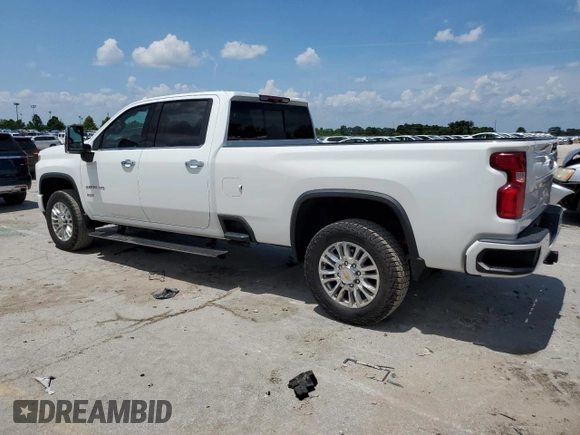 2022 Chevrolet Silverado 3500HD High Country with VIN 1GC4YVEY4NF305429, listed as a Copart auction lot 64597785 with 117,583 mi miles and Clean title. Bid and sale history available at DreamBid. Image 2.