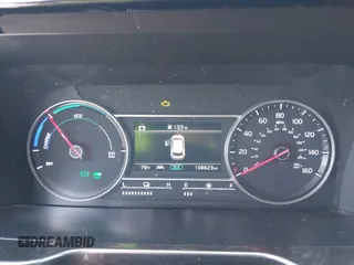 2021 Kia Sorento S with VIN KNDRG4LG5M5057404, listed as a IAAI auction lot 42170297 with 108,623 mi miles and . Bid and sale history available at DreamBid. Image 7.