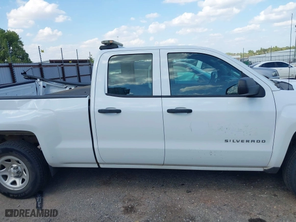 2015 Chevrolet Silverado 1500 LS with VIN 1GCRCPEC5FZ365319, listed as a IAAI auction lot 40379980 with 86,747 mi miles. Bid and sale history available at carsss.com. Image 13.