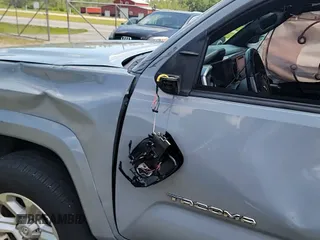 2018 Toyota Tacoma SR with VIN 3TMGZ5AN3JM180617, listed as a Copart auction lot 66294115 with 141,272 mi miles and Clean title. Bid and sale history available at DreamBid. Image 11.
