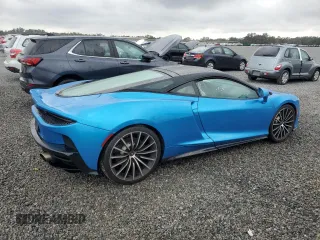 2020 McLaren GT with VIN SBM22GCA6LW000609, listed as a Copart auction lot 81323804 with Not Provided miles and Non Repairable. Bid and sale history available at carsss.com. Image 3.