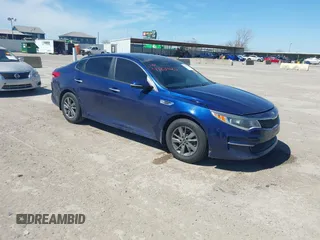 2016 Kia Optima LX Turbo with VIN 5XXGT4L13GG030586, listed as a IAAI auction lot 41824682 with 147,401 mi miles. Bid and sale history available at carsss.com. Image 1.