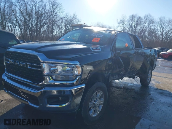 2023 Ram 2500 Big Horn with VIN 3C6UR5DJ5PG592872, listed as a IAAI auction lot 41289058 with 38,000 mi miles. Bid and sale history available at carsss.com. Image 6.