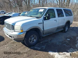 2002 Ford Excursion Limited z VIN 1FMNU43S32ED21966, wystawiony jako IAAI lot #41395015 z przebiegiem 224 696 mil mil oraz . Historia ofert i sprzedaży dostępna na DreamBid. Obrazek 2.