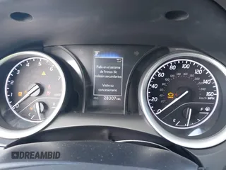 2023 Toyota Camry LE z VIN 4T1C11AK2PU080805, wystawiony jako IAAI lot #42165528 z przebiegiem 28 307 mil mil oraz . Historia ofert i sprzedaży dostępna na DreamBid. Obrazek 7.