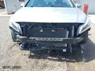 2015 Hyundai Sonata 2.4L SE with VIN 5NPE24AF9FH184084, listed as a IAAI auction lot 42012096 with 135,440 mi miles. Bid and sale history available at carsss.com. Image 6.