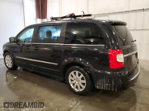 2016 Chrysler Town & Country Touring with VIN 2C4RC1BG5GR259811, listed as a Copart auction lot 44467255 with 208,365 mi miles and Clean Title. Bid and sale history available at DreamBid. Image 2.