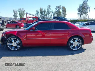 2008 Chrysler 300 Touring with VIN 2C3LA53G08H225028, listed as a IAAI auction lot 41797476 with 94,404 mi miles and . Bid and sale history available at carsss.com. Image 13.
