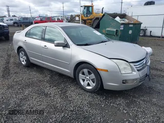 2007 Ford Fusion SE with VIN 3FAHP01167R265057, listed as a IAAI auction lot 41830234 with 193,156 mi miles. Bid and sale history available at carsss.com. Image 1.