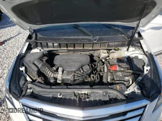2018 Cadillac XT5 Premium Luxury FWD z VIN 1GYKNERS3JZ139719, wystawiony jako Copart lot #52436595 z przebiegiem Nie podano mil oraz Szkody całkowita. Historia ofert i sprzedaży dostępna na DreamBid. Obrazek 12.