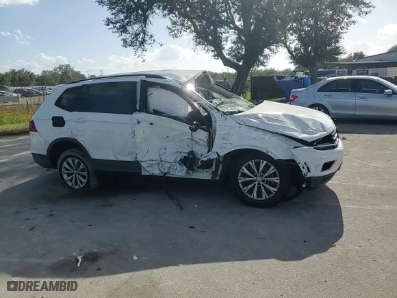 2018 Volkswagen Tiguan S with VIN 3VV1B7AX9JM079770, listed as a Copart auction lot 78987014 with 0 mi miles and Salvage Title. Bid and sale history available at carsss.com. Image 12.