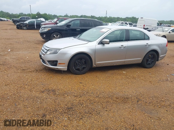 2011 Ford Fusion SE with VIN 3FAHP0HA2BR192476, listed as a IAAI auction lot 42088168 with 228,353 mi miles and . Bid and sale history available at DreamBid. Image 2.