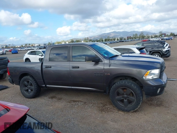 2016 Ram 1500 Big Horn z VIN 1C6RR7LT9GS409860, wystawiony jako IAAI lot #41948473 z przebiegiem 102 465 mil mil oraz . Historia ofert i sprzedaży dostępna na DreamBid. Obrazek 14.