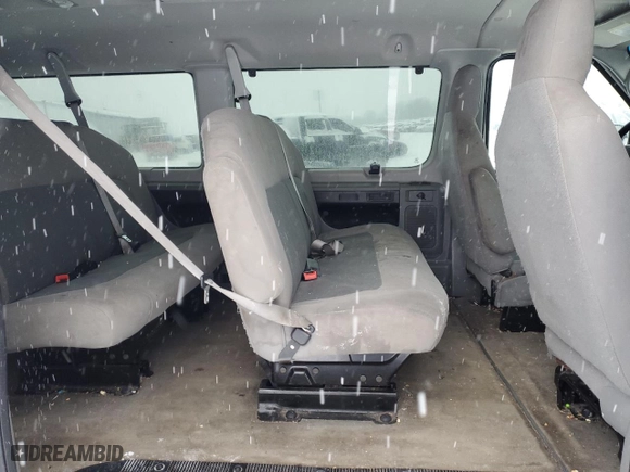 2014 Ford Econoline Wagon XL with VIN 1FBNE3BL3EDA82620, listed as a Copart auction lot 88698075 with 243,202 mi miles and Clean Title. Bid and sale history available at carsss.com. Image 12.