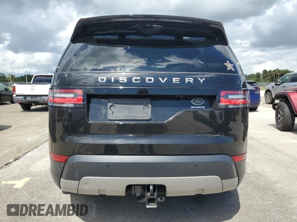 2017 Land Rover Discovery HSE with VIN SALRRBBK6HA013695, listed as a Copart auction lot 73830504 with 0 mi miles and Non Repairable. Bid and sale history available at carsss.com. Image 6.