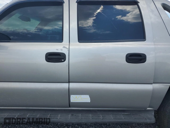 2004 Chevrolet Avalanche with VIN 3GNEC12T14G188854, listed as a Copart auction lot 73875944 with 188,465 mi miles and Salvage Title. Bid and sale history available at carsss.com. Image 12.