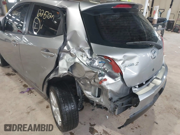 2012 Mazda 2 Touring with VIN JM1DE1LY8C0140439, listed as a IAAI auction lot 41866835 with 122,512 mi miles. Bid and sale history available at carsss.com. Image 6.