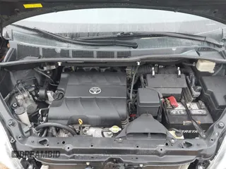 2012 Toyota Sienna XLE with VIN 5TDDK3DC3CS030466, listed as a IAAI auction lot 41914368 with 174,512 mi miles. Bid and sale history available at carsss.com. Image 10.