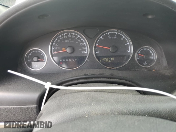 2008 Chevrolet Uplander LS with VIN 1GNDV23138D139490, listed as a Copart auction lot 70495214 with 169,097 mi miles and Salvage Title. Bid and sale history available at carsss.com. Image 9.