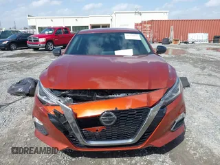 2019 Nissan Altima SR with VIN 1N4BL4CV8KC201828, listed as a IAAI auction lot 41728892 with 124,879 mi miles and . Bid and sale history available at carsss.com. Image 12.