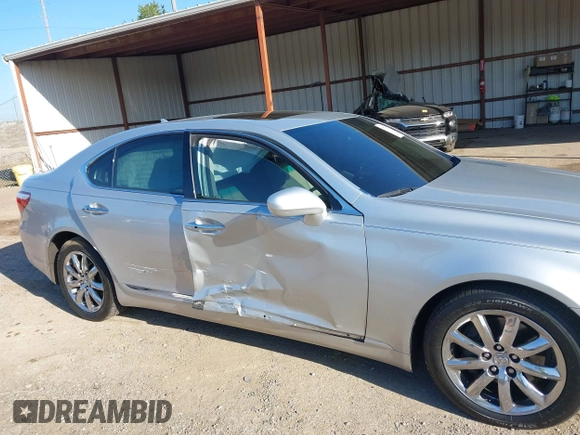 2008 Lexus LS 460 with VIN JTHBL46F985055711, listed as a IAAI auction lot 41771863 with 163,741 mi miles and . Bid and sale history available at DreamBid. Image 6.
