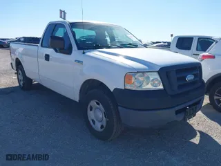2007 Ford F-150 XL with VIN 1FTRF12217NA59906, listed as a IAAI auction lot 41685961 with 81,976 mi miles. Bid and sale history available at carsss.com. Image 1.