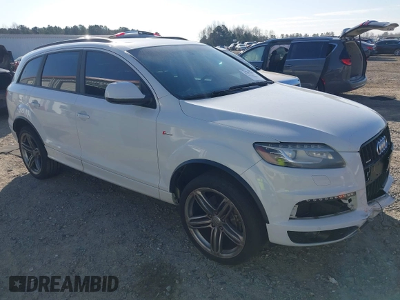 2015 Audi Q7 3.0T S line Prestige with VIN WA1DGAFEXFD016210, listed as a IAAI auction lot 41497668 with 142,709 mi miles. Bid and sale history available at carsss.com. Image 1.