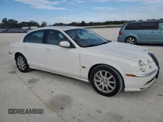 2003 Jaguar S-Type z VIN SAJEA01UX3HM59287, wystawiony jako Copart lot #85619554 z przebiegiem 182 851 mil mil oraz Tytuł czysty. Historia ofert i sprzedaży dostępna na DreamBid. Obrazek 4.