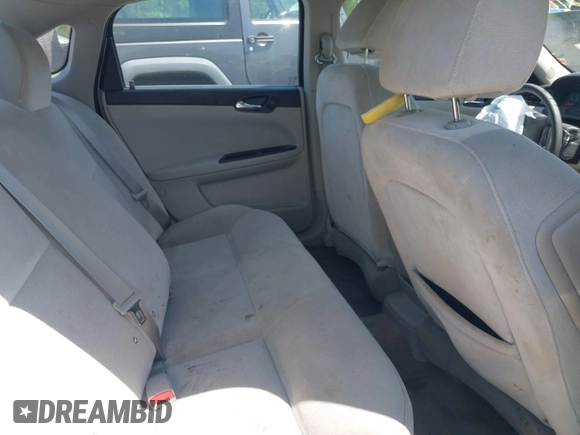 2014 Chevrolet Impala LS z VIN 2G1WA5E39E1176461, wystawiony jako IAAI lot #42056216 z przebiegiem 130 482 mil mil oraz . Historia ofert i sprzedaży dostępna na DreamBid. Obrazek 8.