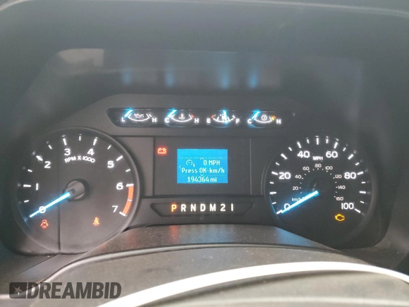 2017 Ford F-250 XL z VIN 1FD7X2A66HEE51243, wystawiony jako Copart lot #41967755 z przebiegiem 194 364 mil mil oraz Szkoda całkowita • Salvage title. Historia ofert i sprzedaży dostępna na DreamBid. Obrazek 9.