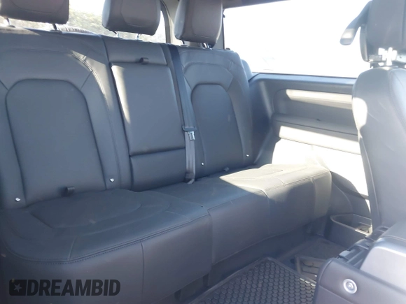 2024 Land Rover Defender S with VIN SALEJ6EX4R2350804, listed as a IAAI auction lot 41833273 with 2,105 mi miles and . Bid and sale history available at DreamBid. Image 8.