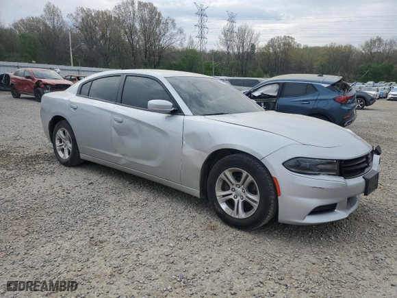 2019 Dodge Charger SXT with VIN 2C3CDXBG1KH748179, listed as a Copart auction lot 49551725 with 83,591 mi miles and Clean Title. Bid and sale history available at carsss.com. Image 4.