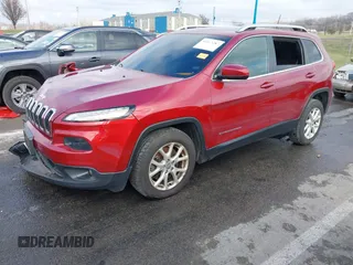 2016 Jeep Cherokee Latitude with VIN 1C4PJLCS1GW239526, listed as a IAAI auction lot 41117287 with 121,928 mi miles. Bid and sale history available at carsss.com. Image 2.