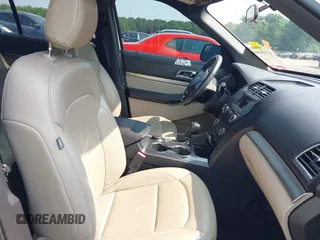 2018 Ford Explorer XLT с VIN 1FM5K8D8XJGB73785, выставлен на аукционе IAAI как лот 42380604 с пробегом 84 661 миль миль и . История ставок и продаж доступна на DreamBid. Изображение 5.